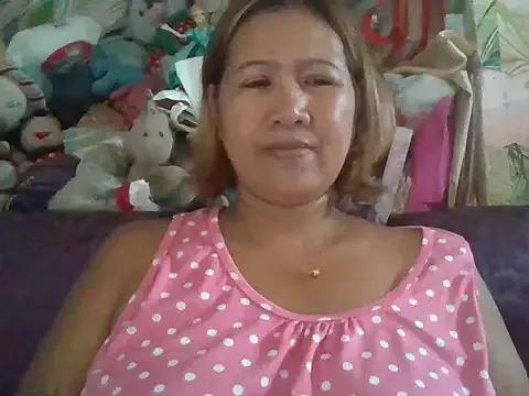 Photos of sweet_smile4u from StripChat is Freechat