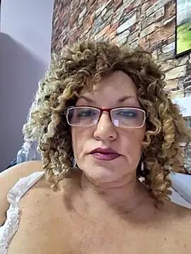 Photos of sweetAza70 from StripChat is Freechat