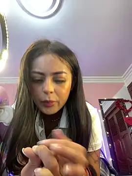 Check-out your craziest wishes with our pick of gaming cams models, featuring big knockers, round tails and tight twats.