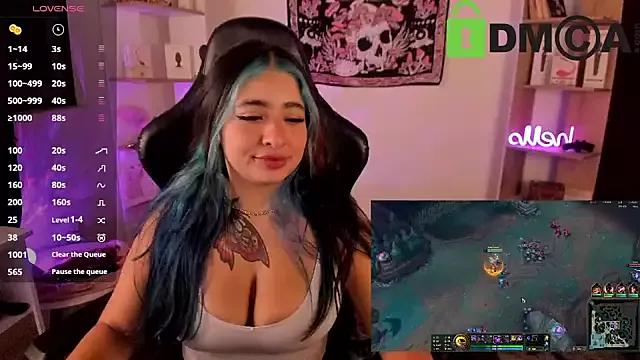 Check-out your craziest wishes with our pick of gaming cams models, featuring big knockers, round tails and tight twats.