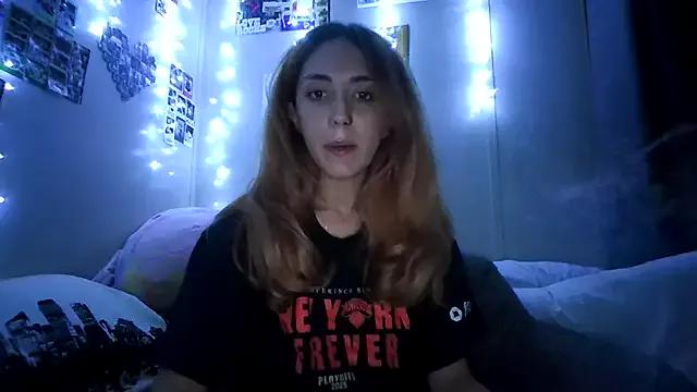 sweethornyprincess from StripChat is Freechat