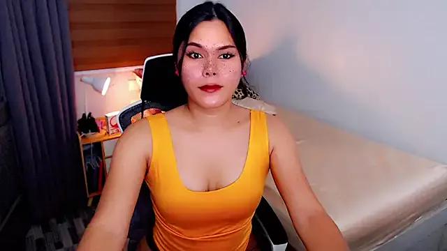 SweetieZeveey_ from StripChat is Freechat