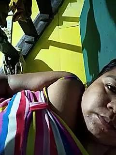 SweetIvon from StripChat