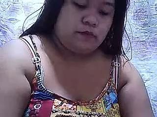 SweetIvon from StripChat
