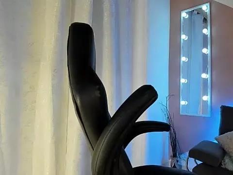 sweetlady_ls from StripChat