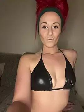 Check-out your craziest wishes with our pick of gaming cams models, featuring big knockers, round tails and tight twats.