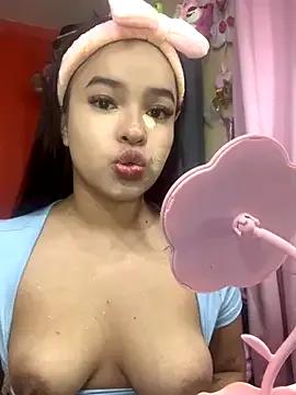 SweetSophie26 from StripChat is Freechat