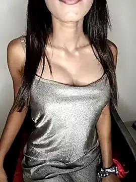 Check-out your craziest wishes with our pick of gaming cams models, featuring big knockers, round tails and tight twats.