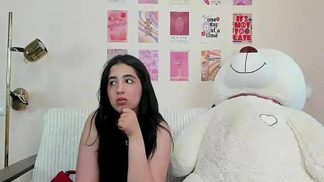 SweetyRoraBB from StripChat is Freechat