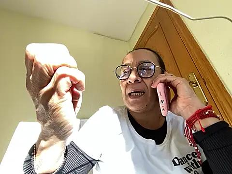 sweeviolet from StripChat