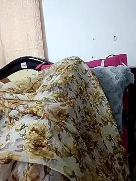 Swetyhoney from StripChat is Freechat