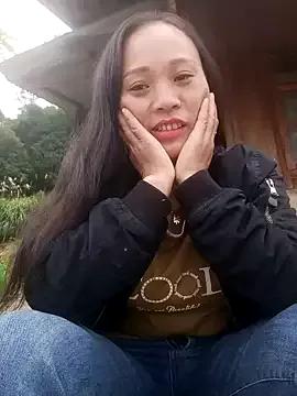 t-t-babe from StripChat is Freechat