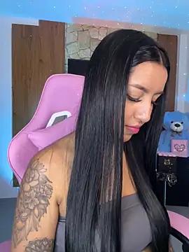 Check-out your craziest wishes with our pick of gaming cams models, featuring big knockers, round tails and tight twats.