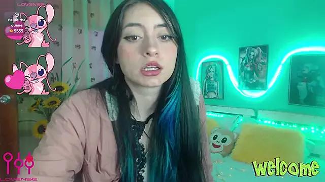 Tamara_wristt from StripChat is Freechat