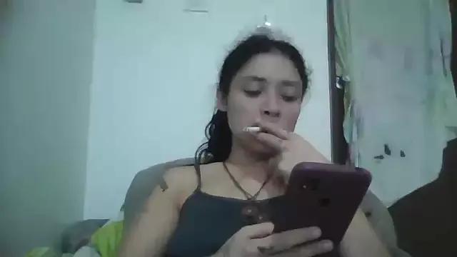 Photos of TamaraNauthy from StripChat is Freechat