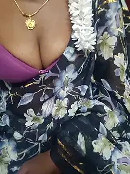TAMIL-URVASHI from StripChat is Freechat