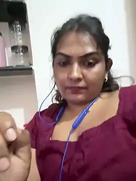 Tamil_Smiley_Queen from StripChat is Freechat