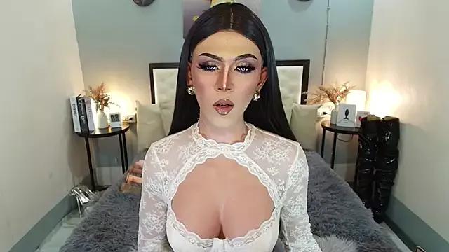 TatianaWil from StripChat is Freechat