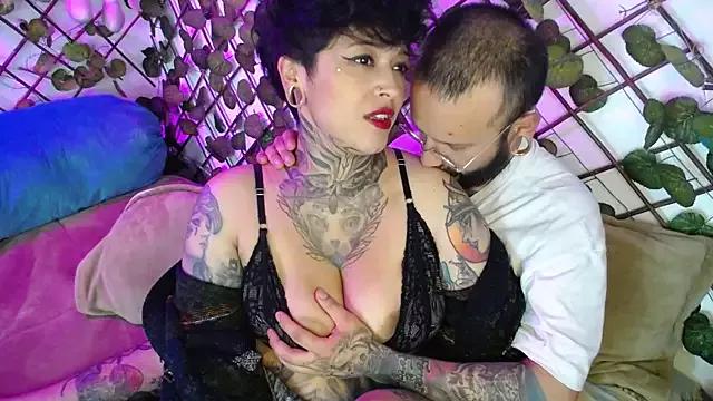 Check-out your craziest wishes with our pick of gaming cams models, featuring big knockers, round tails and tight twats.