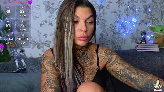Check-out your craziest wishes with our pick of gaming cams models, featuring big knockers, round tails and tight twats.