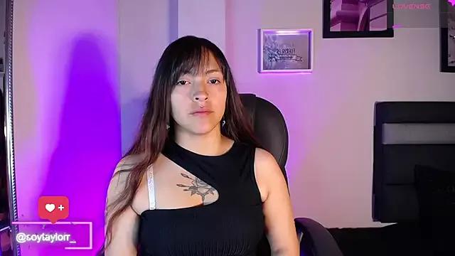 Taylor_golden1 from StripChat is Freechat
