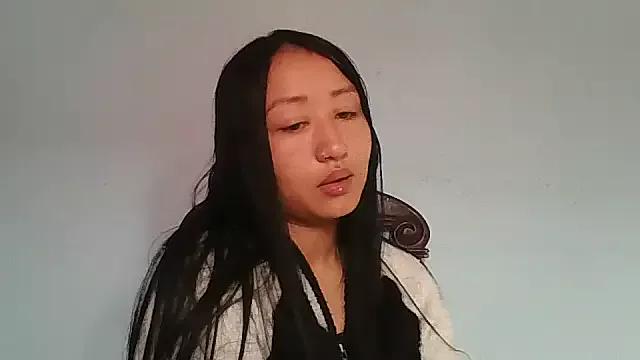 Taylorveraaa webcams show profile image 