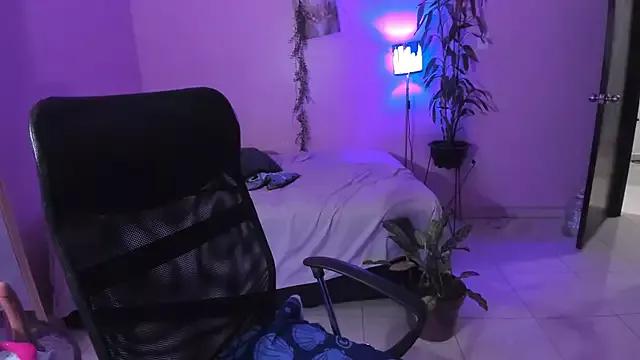 TEE_DIRTY_SQUIRT from StripChat is Freechat