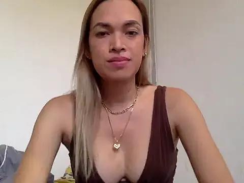 TemptingAngela from StripChat is Freechat