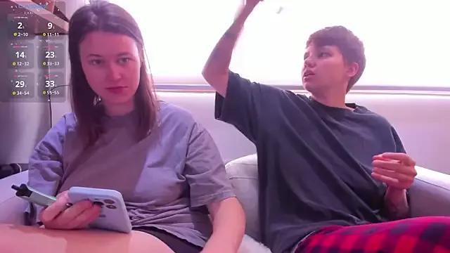 Tenderly_Couple from StripChat is Freechat