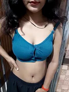 Teri_lella from StripChat is Freechat