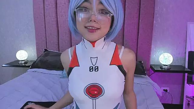 Check-out your craziest wishes with our pick of gaming cams models, featuring big knockers, round tails and tight twats.