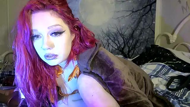 Check-out your craziest wishes with our pick of gaming cams models, featuring big knockers, round tails and tight twats.