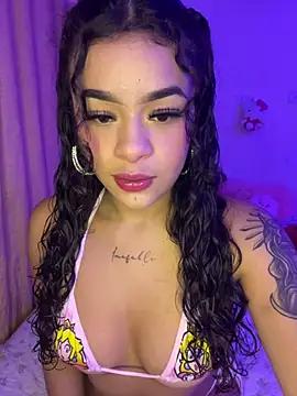 Check-out your craziest wishes with our pick of gaming cams models, featuring big knockers, round tails and tight twats.