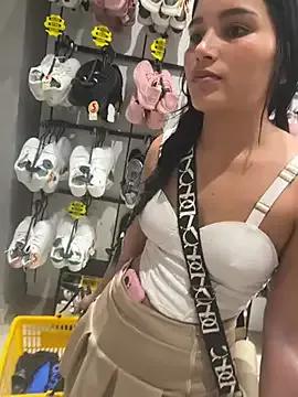 Check-out your craziest wishes with our pick of gaming cams models, featuring big knockers, round tails and tight twats.
