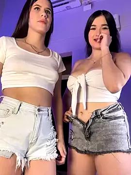 TheAlejandroDolls from StripChat is Freechat