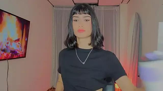 Check-out your craziest wishes with our pick of gaming cams models, featuring big knockers, round tails and tight twats.