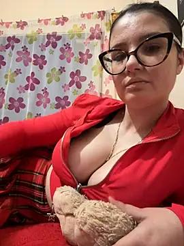 Check-out your craziest wishes with our pick of gaming cams models, featuring big knockers, round tails and tight twats.