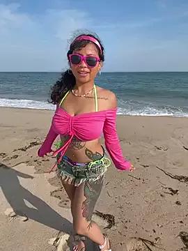Photos of thebrattyprincess from StripChat is Freechat