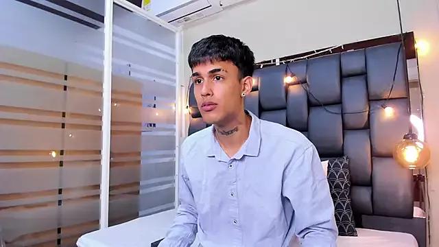 Thiago_twink from StripChat is Freechat