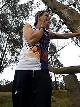 Thomasjons_ from StripChat is Freechat