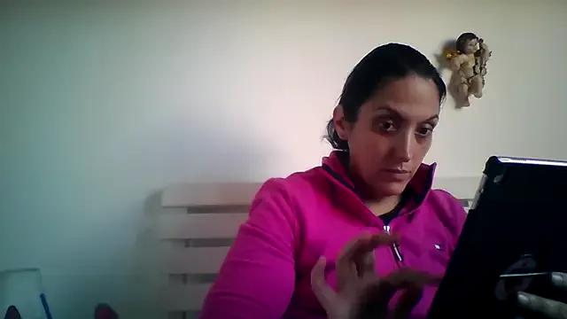 Tiana_Lux from StripChat is Freechat