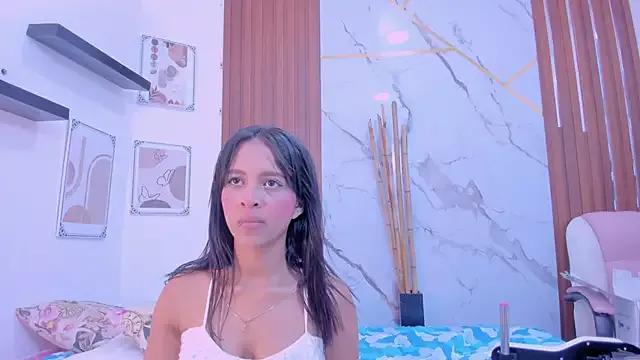 tianna_princess from StripChat is Freechat