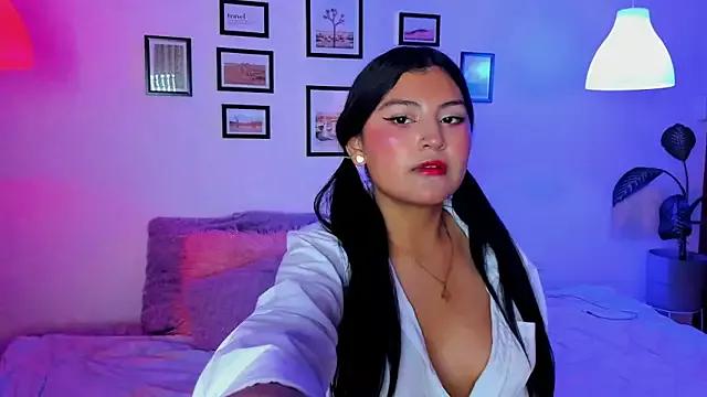 Tiffany_bloomm from StripChat is Freechat