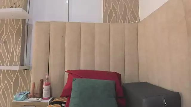 TiifanyGrey from StripChat is Freechat