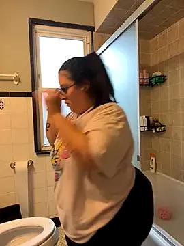 TillyMarie from StripChat is Freechat