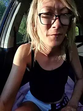 Timide_girl17 from StripChat is Freechat