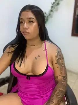 Check-out your craziest wishes with our pick of gaming cams models, featuring big knockers, round tails and tight twats.
