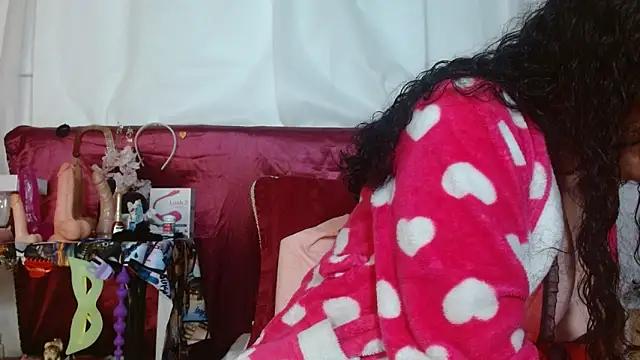 Check-out your craziest wishes with our pick of gaming cams models, featuring big knockers, round tails and tight twats.