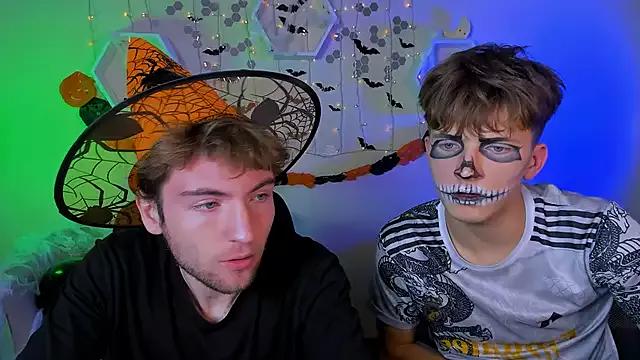 Check-out your craziest wishes with our pick of gaming cams models, featuring big knockers, round tails and tight twats.