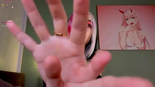 Check-out your craziest wishes with our pick of gaming cams models, featuring big knockers, round tails and tight twats.